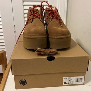 Ugg neumel heritage platform size 8